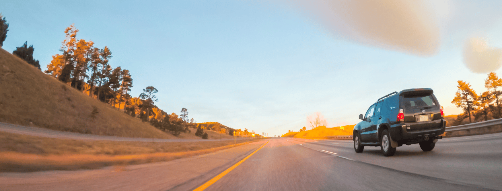 Truck Dash Cam Shows Distracted Driving - Fleet Management